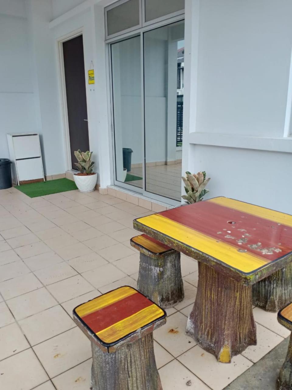 Homestay Greenway Пасир-Гуданг Экстерьер фото